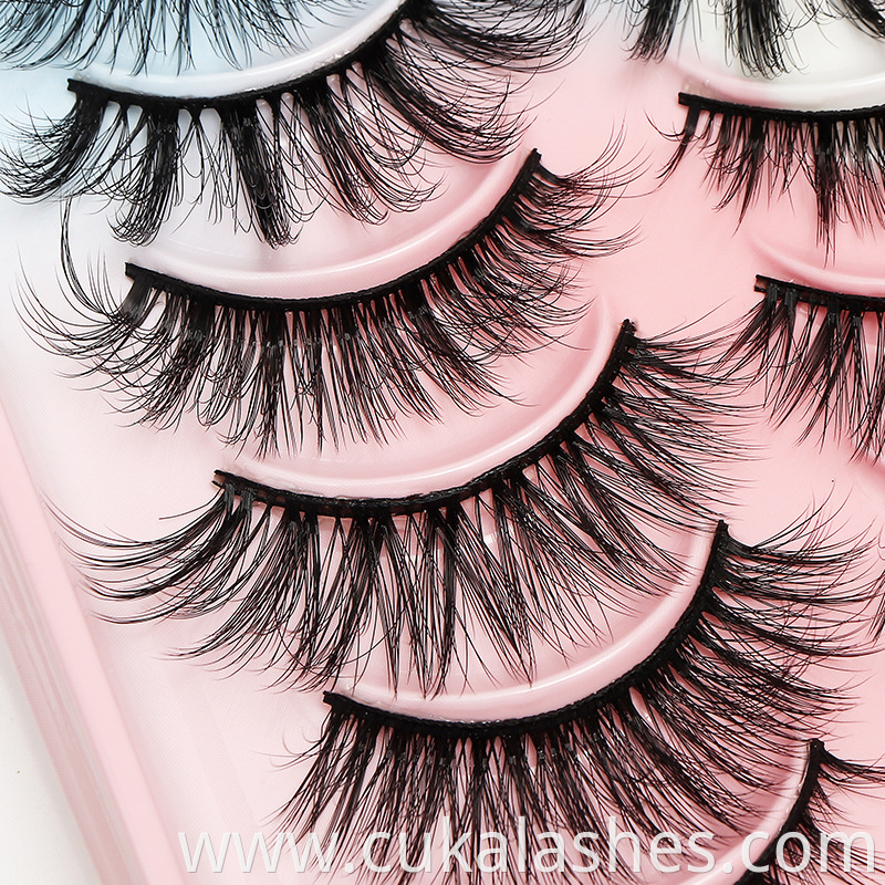 Natural Fake Eyelashes